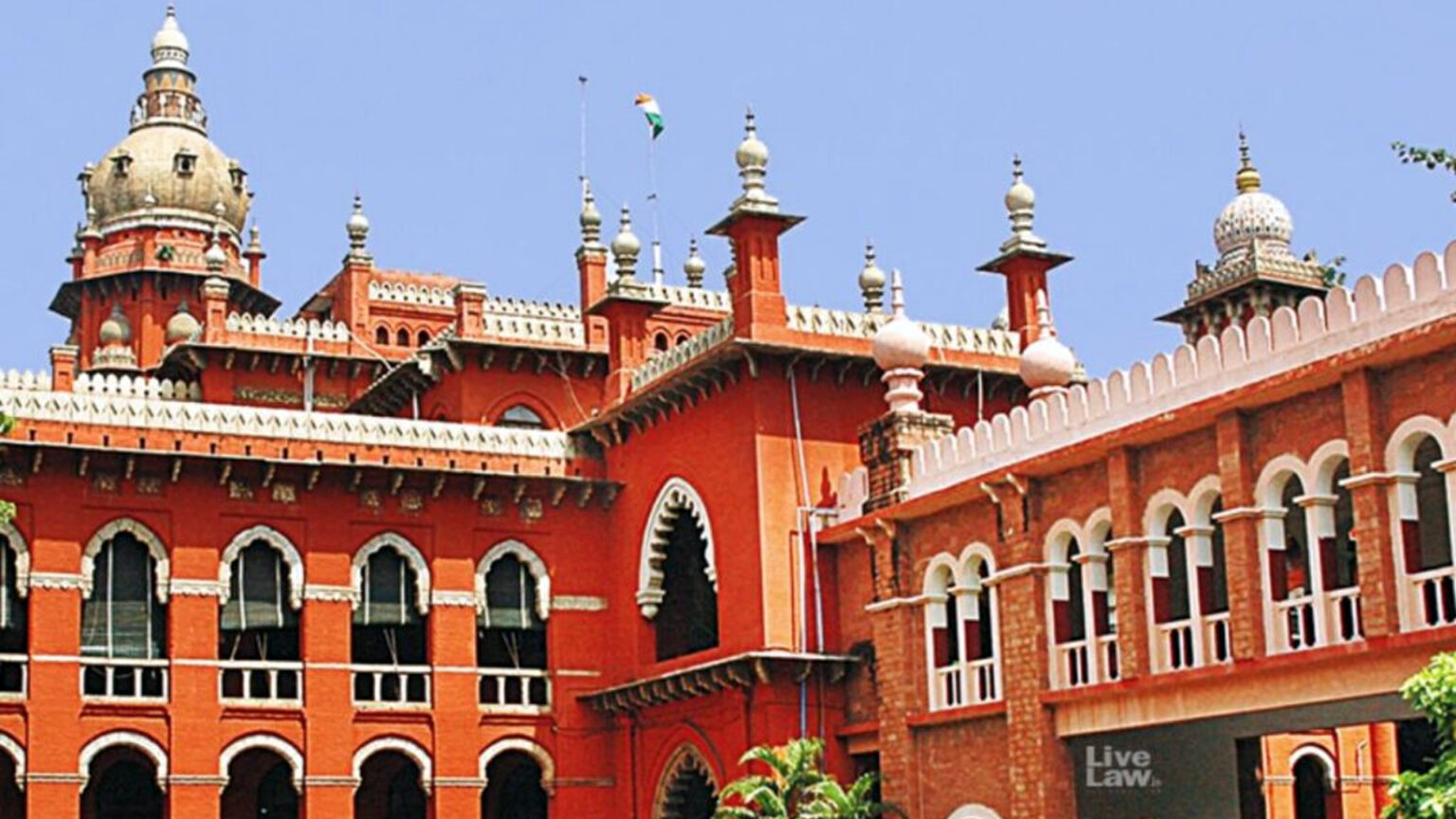 திருவள்ளூர் போக்குவரத்துக் கழக தொழிலாளர்கள் கூட்டுறவு கடன் சங்கத்துக்கு எதிரான புகார்…. காவல் துறைக்கு உயர்நீதிமன்றம் உத்தரவு! 006 hg