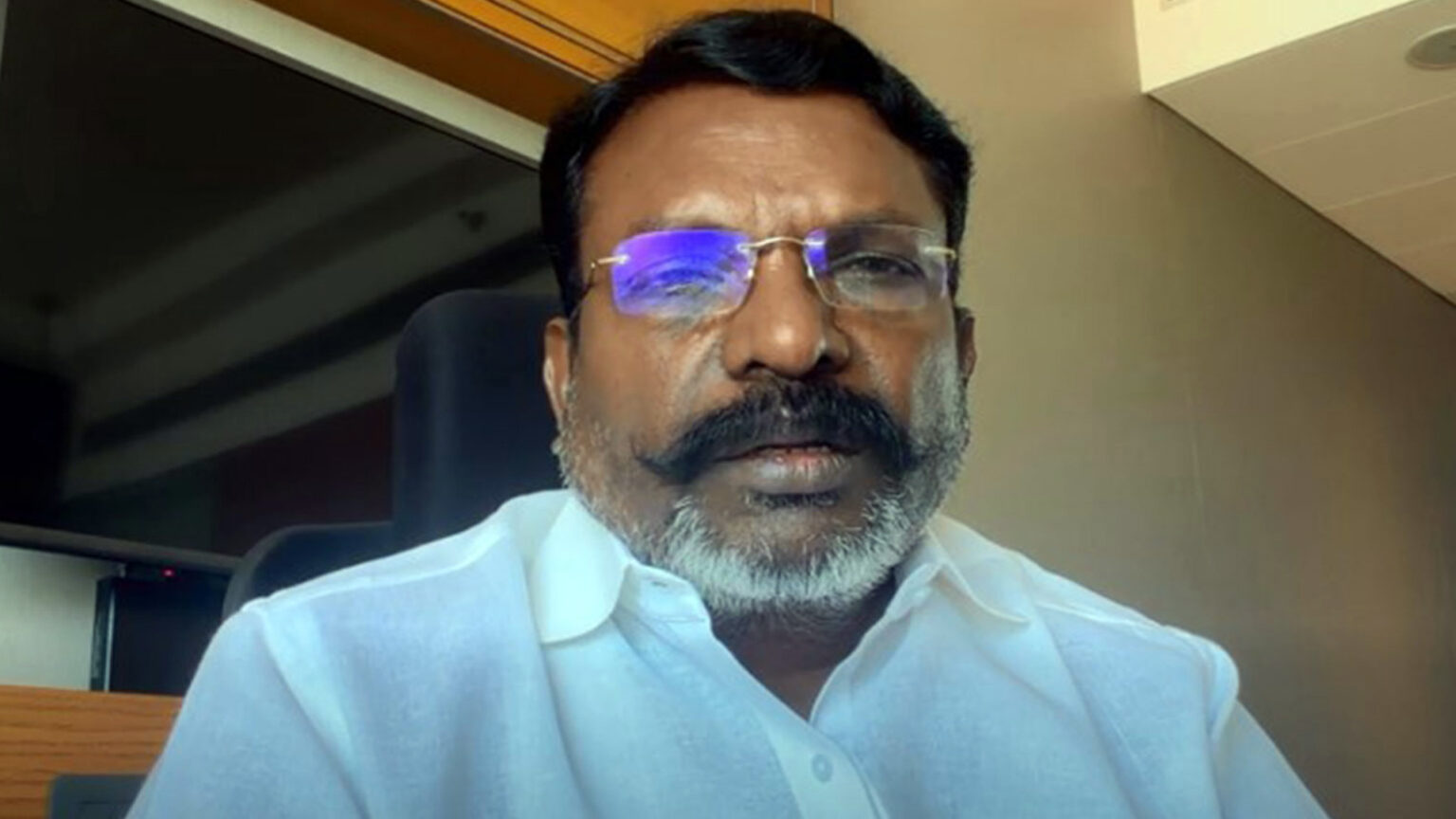 உதயநிதியின் பேச்சு அரசியல் தகுதிக்கு பொருத்தமானதில்லை… திருமாவளவன் விமர்சனம் 013 thiruma