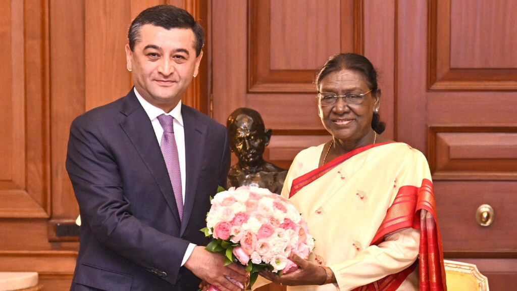 குடியரசுத் தலைவருடன் உஸ்பெகிஸ்தான் வெளியுறவுத் துறை அமைச்சர் சந்திப்பு…. பட்டுப் பாதை உறவை வலுப்படுத்த முயற்சி 1 016 murmu 1