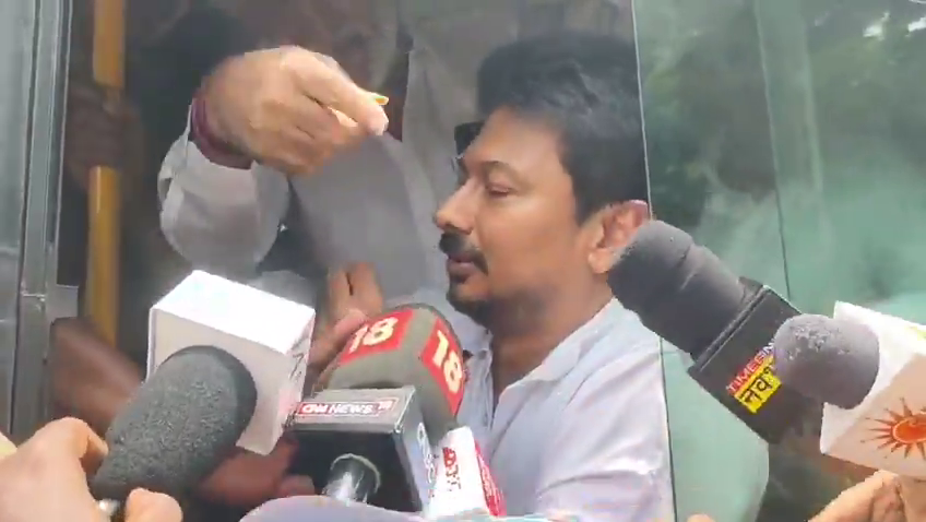 உதயநிதியை இன்று மாலைக்குள் விடுவிக்க நீதிமன்றம் அதிரடி உத்தரவு! vlcsnap 2026 08 04 15h00m06s732